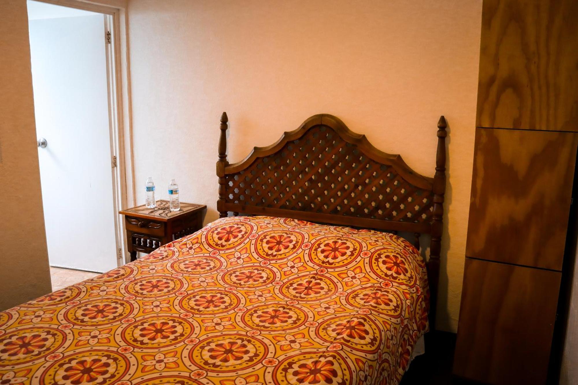 Hostal Cuija Coyoacan Berlin 268 Coyoacan 墨西哥城 外观 照片